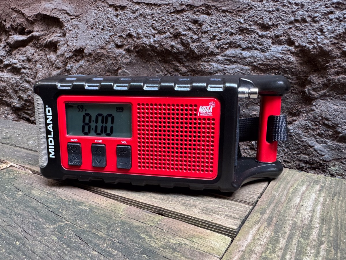 Midland ER310PRO Review: 10,000mAh Emergency Radio